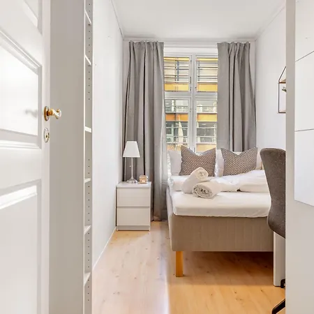 公寓 Heimby Homes - Four Bedroom Free Wifi *