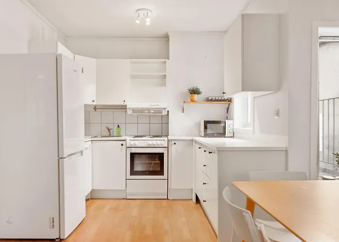 Heimby Homes - Four Bedroom Free Wifi דירה ברגן